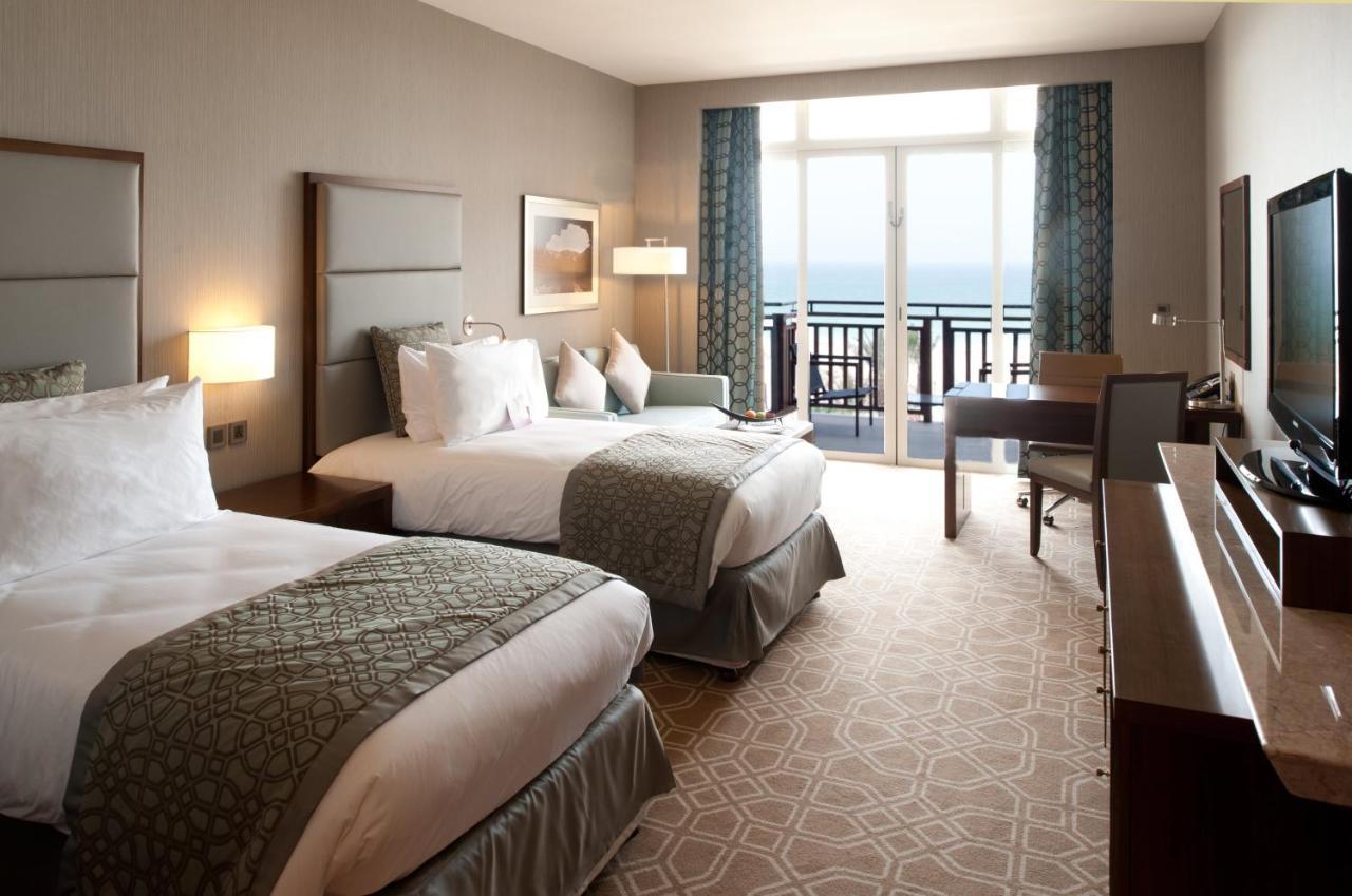 Crowne Plaza Duqm By Ihg Hotel Exterior foto