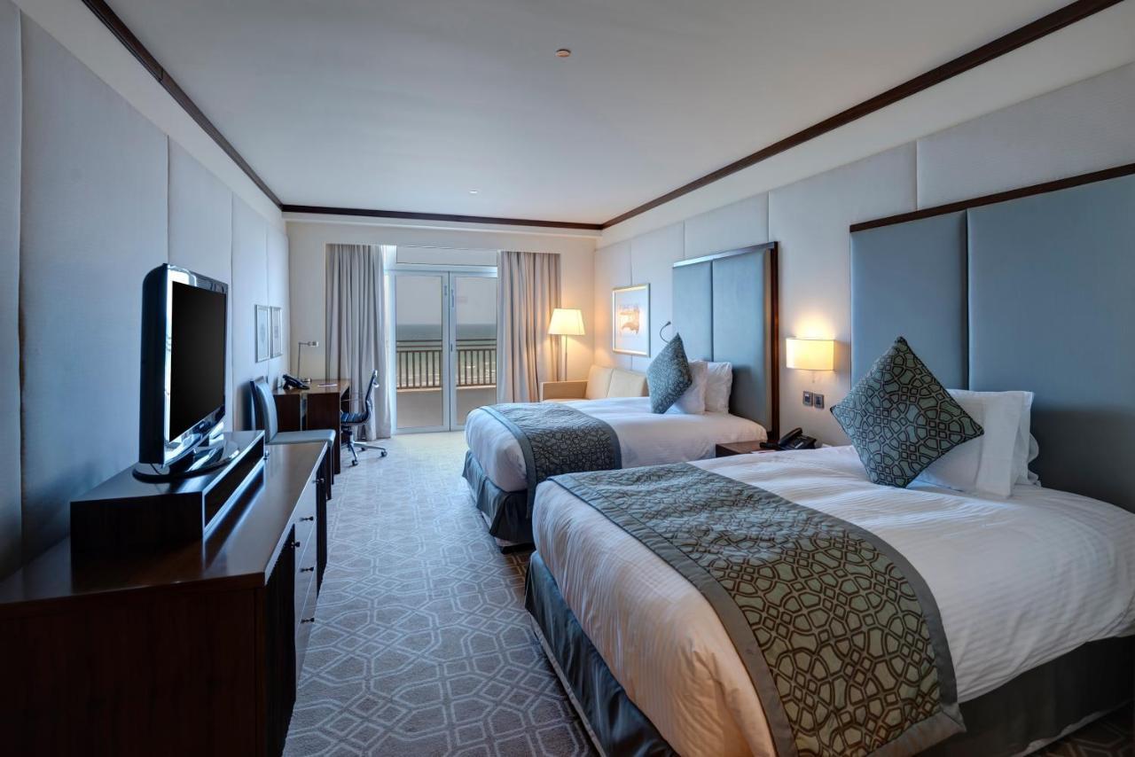 Crowne Plaza Duqm By Ihg Hotel Exterior foto
