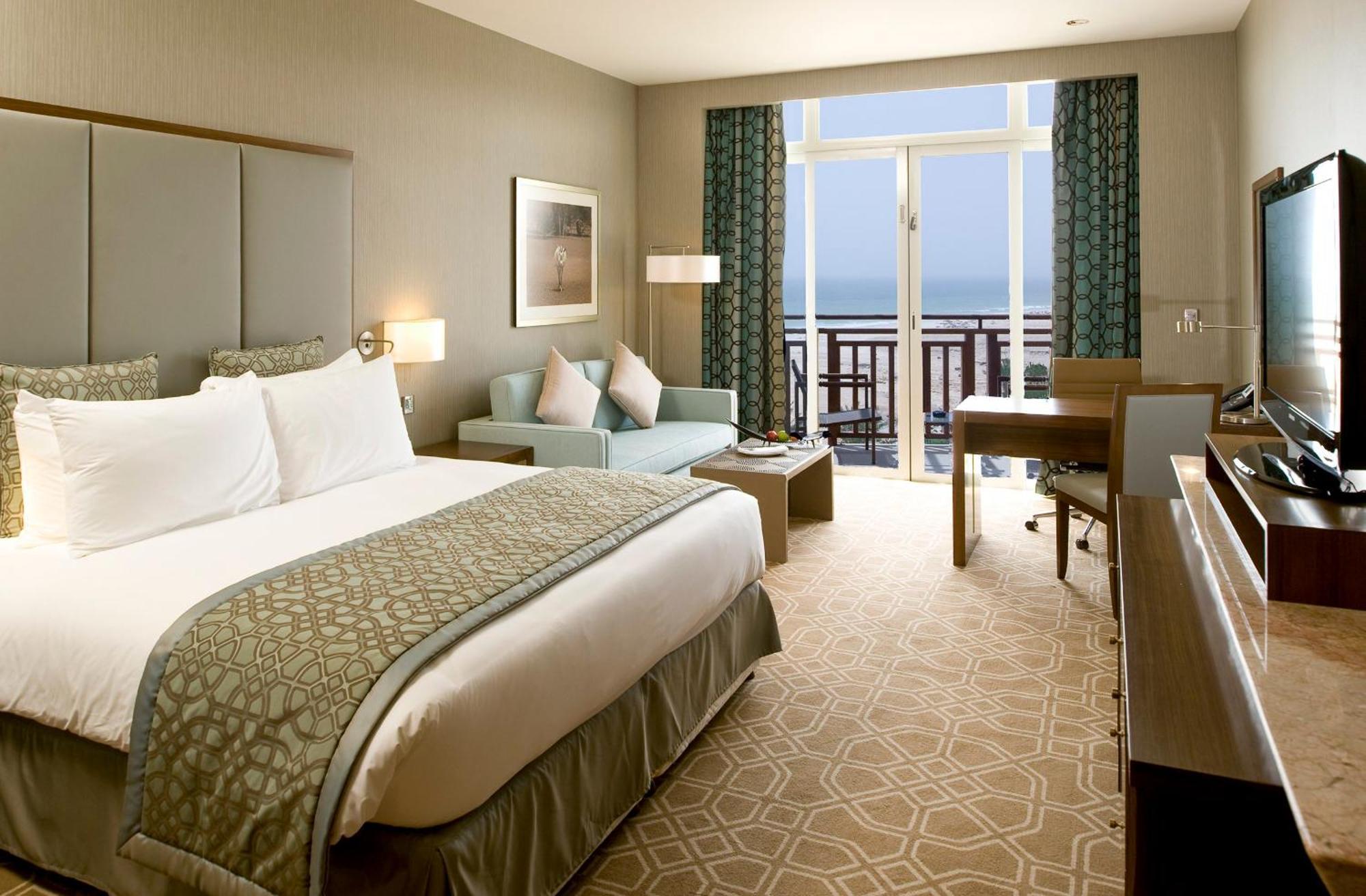 Crowne Plaza Duqm By Ihg Hotel Exterior foto